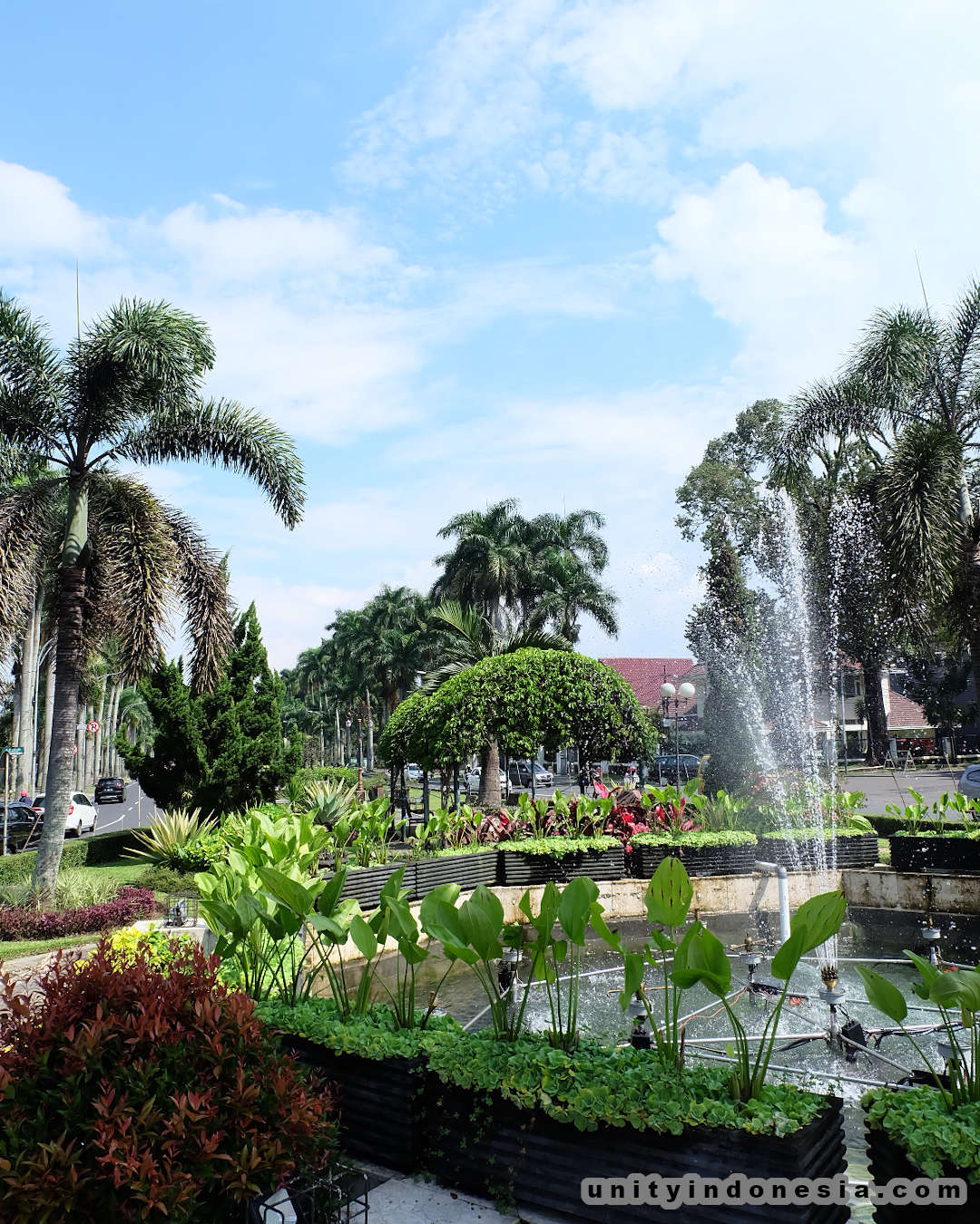 Fountain in Boulevard Ijen, Malang, Indonesia.
